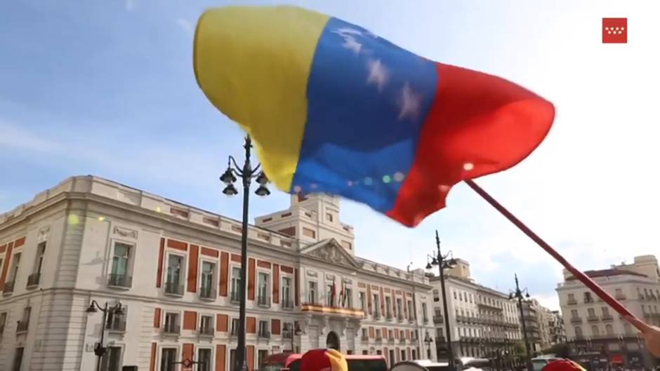 La Comunidad de Madrid da la bienvenida a Juan Guaidó