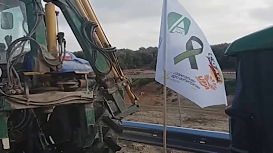 Olivareros colapsan las carreteras principales de Jaén