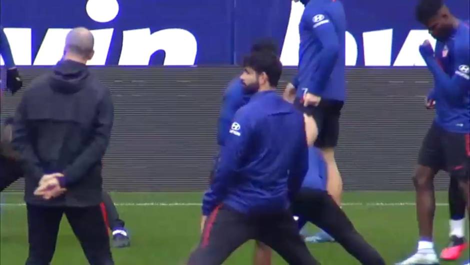 Koke y Diego Costa entrenan con total normalidad