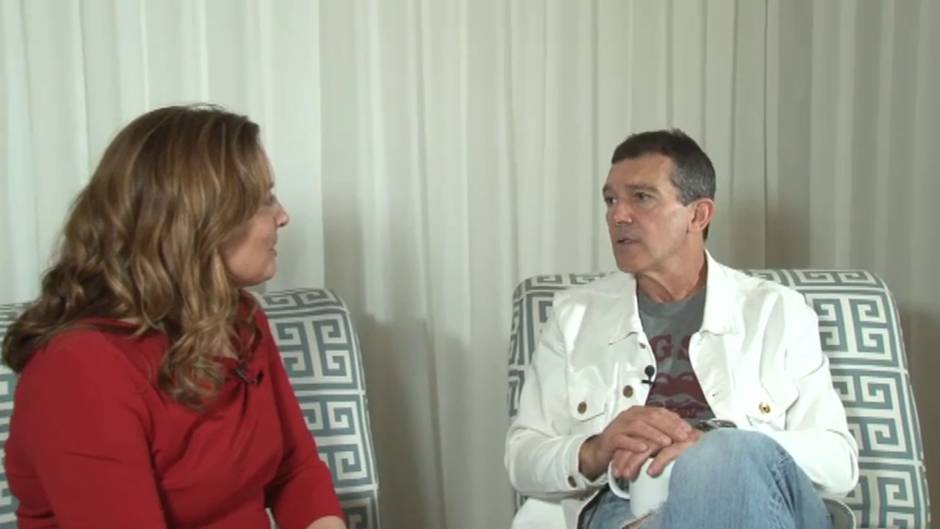 Almodóvar: "Si se lo dan a 'Parásitos', yo estaré tranquilo y aplaudiendo a Bong Joon-ho"