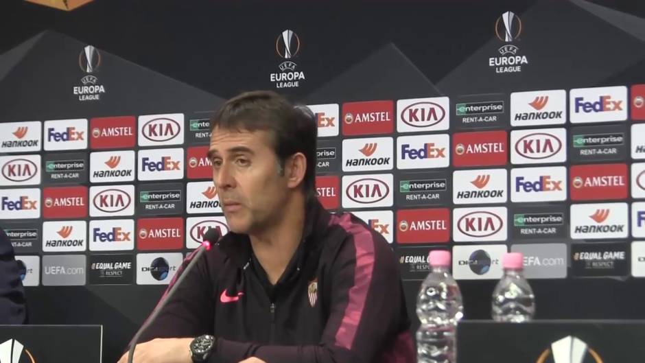 Julen Lopetegui, entrenador del Sevilla FC, en la previa del encuentro ante el Cluj en Rumanía