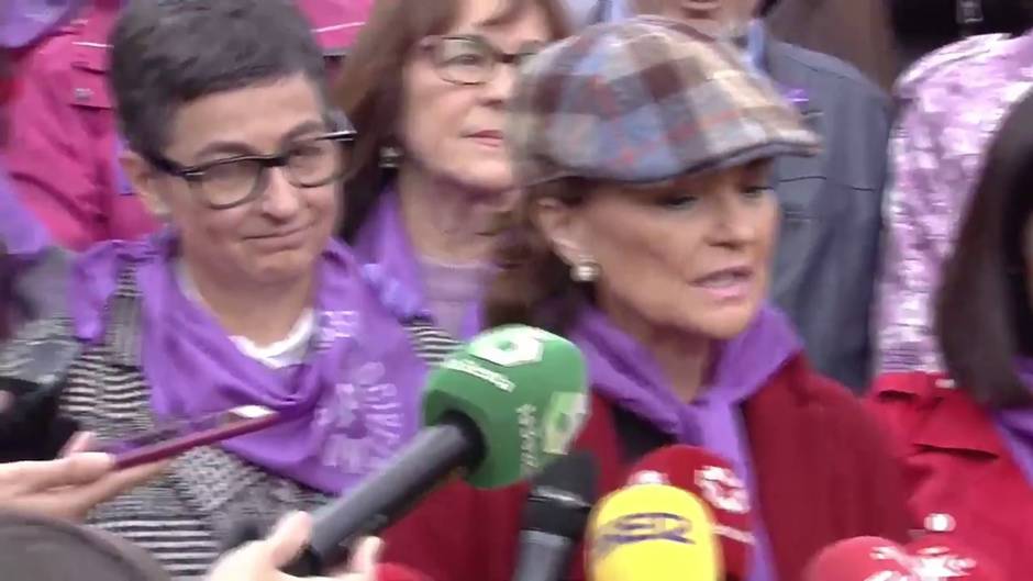 Calvo destaca 42 años del PSOE con el feminismo