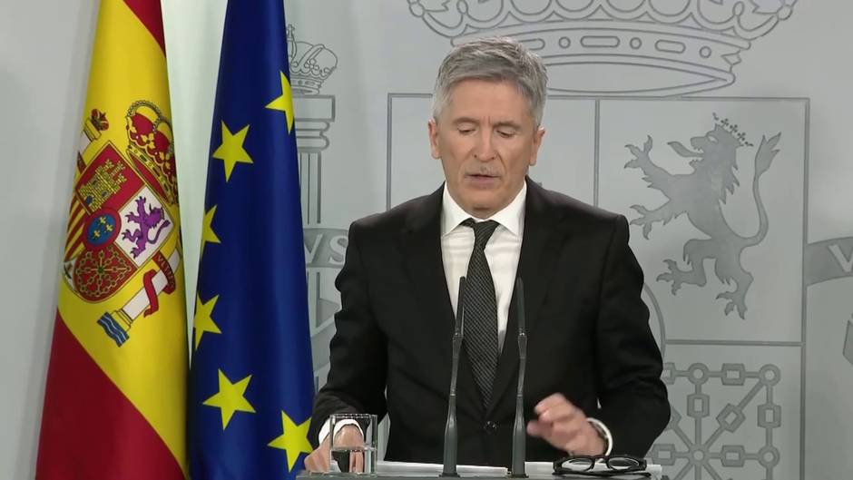 Marlaska anuncia que se restablecen los controles de fronteras terrestres