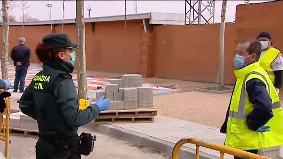 La Guardia Civil comprueba el cumplimiento de las restricciones de movilidad