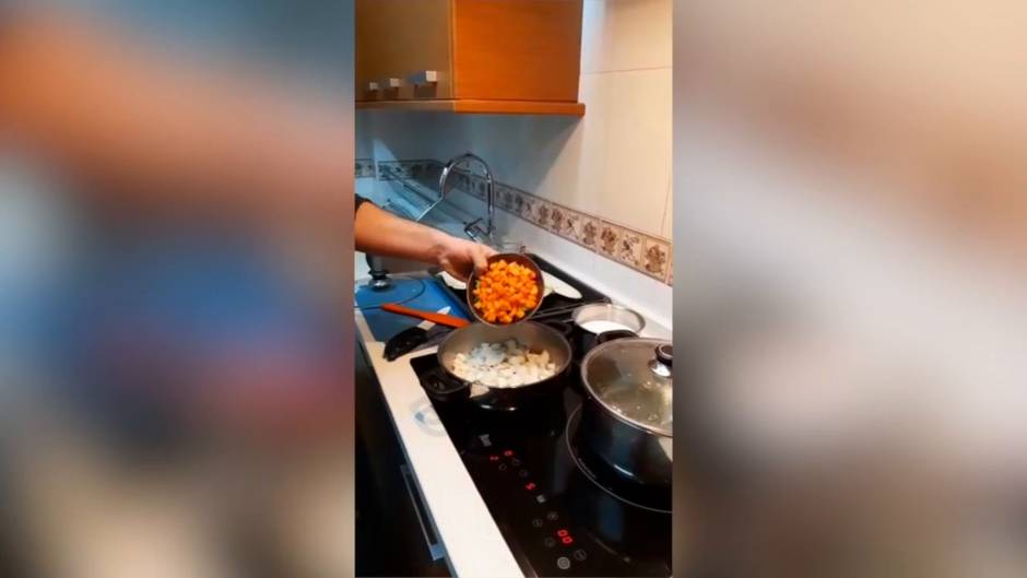 Gurmé Córdoba. Recetas de chefs de Córdoba para hacer en casa: Berenjenas rellenas gratinadas con Torta del Casar de Víctor Corchado