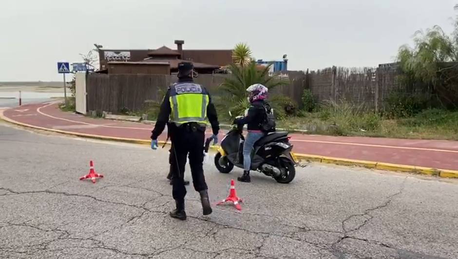 Los controles policiales se intensifican en toda la provincia de Cádiz por el coronavirus