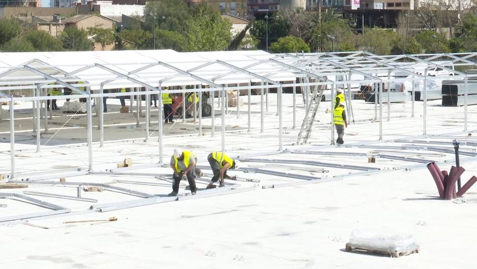 Comienza fase de montaje hospital de campaña en La Fe de València