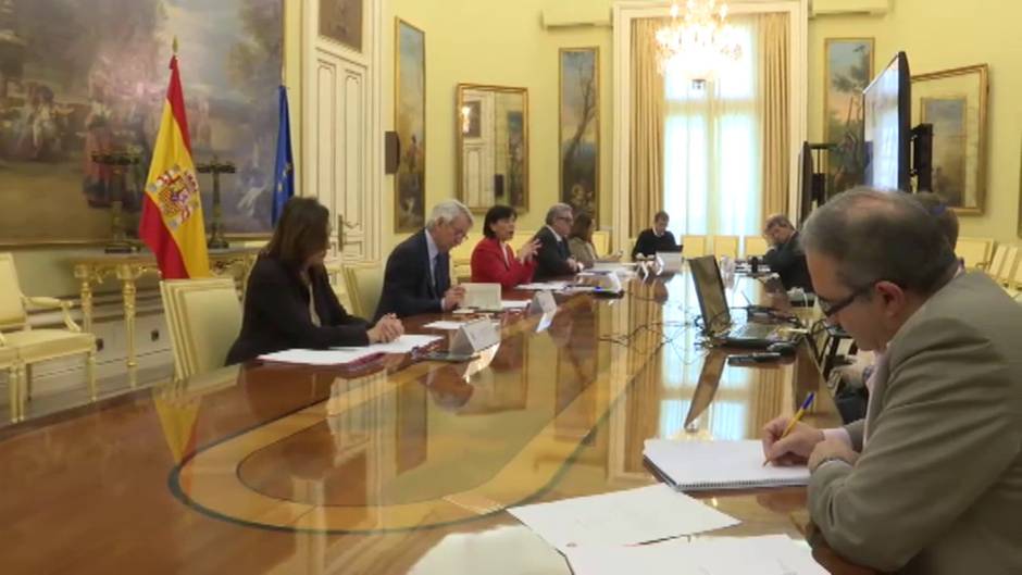 Gobierno y autonomías acuerdan el aprobado general con excepciones