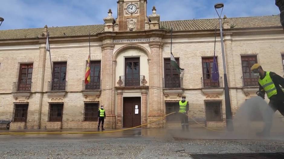 Robles comparece en la Comisión de Defensa del Congreso