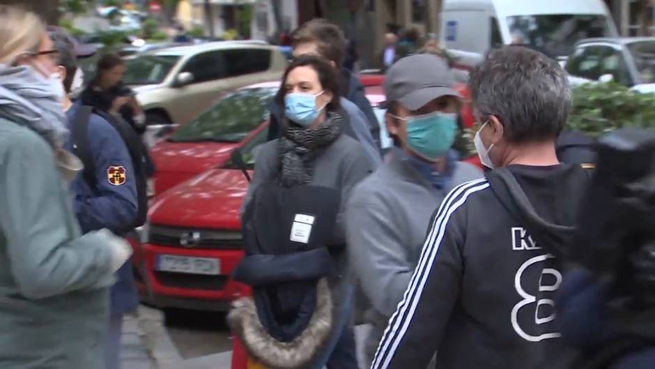 Fuerte presencia policial impide aglomeraciones en la protesta en Madrid