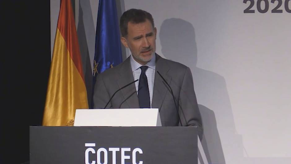 Felipe VI: "Estoy seguro de que el desafío que vivimos lo superaremos juntos"