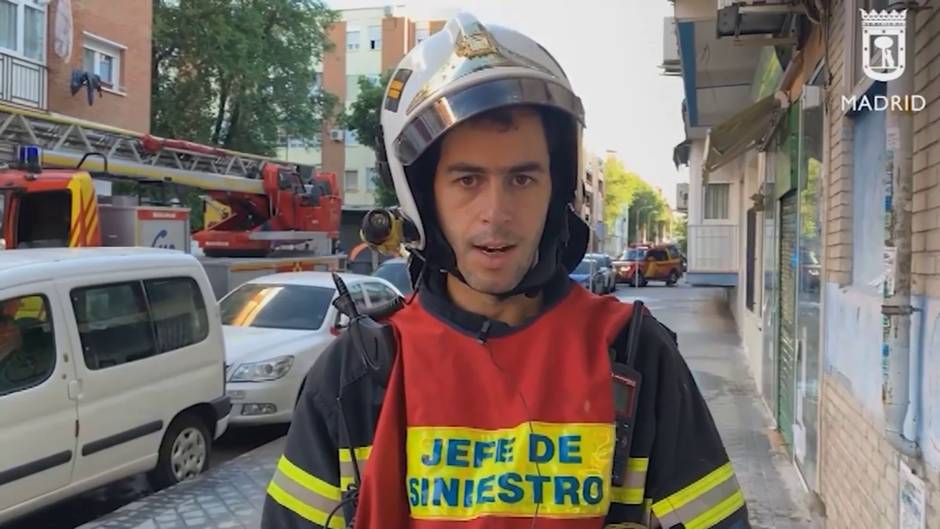 Un muerto en un incendio y cinco heridos leves por inhalación de humo