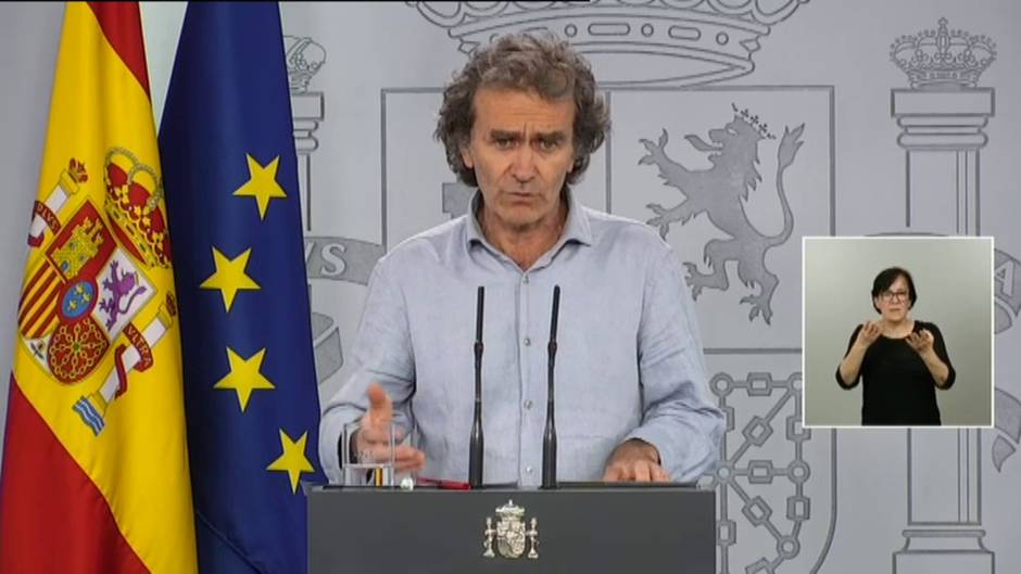 Simón: "Los datos de Cataluña tienen algunas incongruencias. Nos han preocupado mucho"