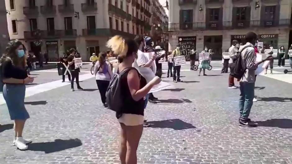 Concentración en Barcelona de la Plataforma 3 d'Octubre