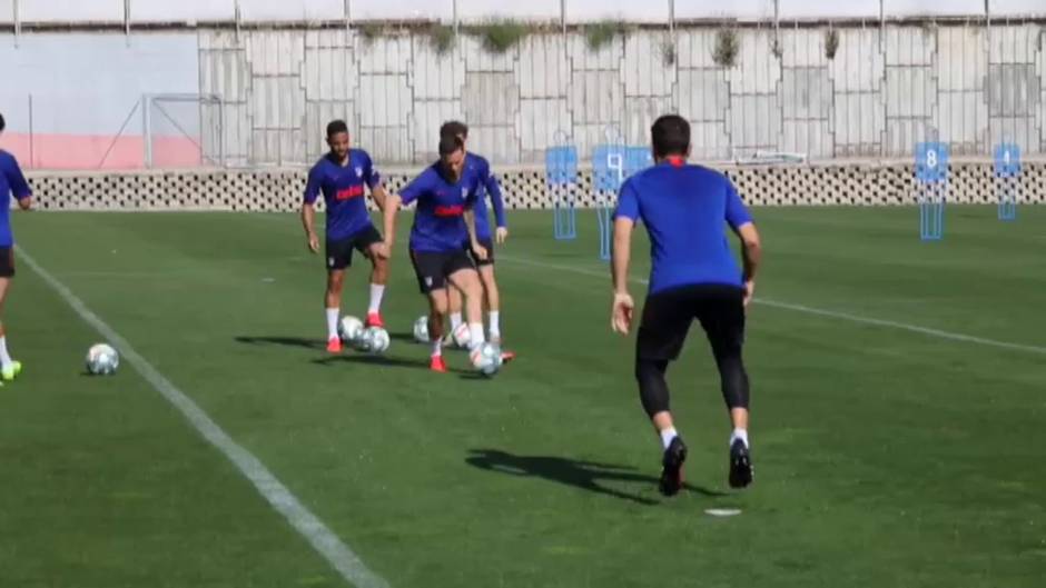 El Atlético de Madrid se ejercita en la Ciudad Deportiva Wanda