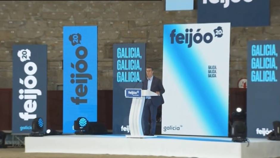 Feijóo defiende moderación frente a la política "de bloques" de partidos