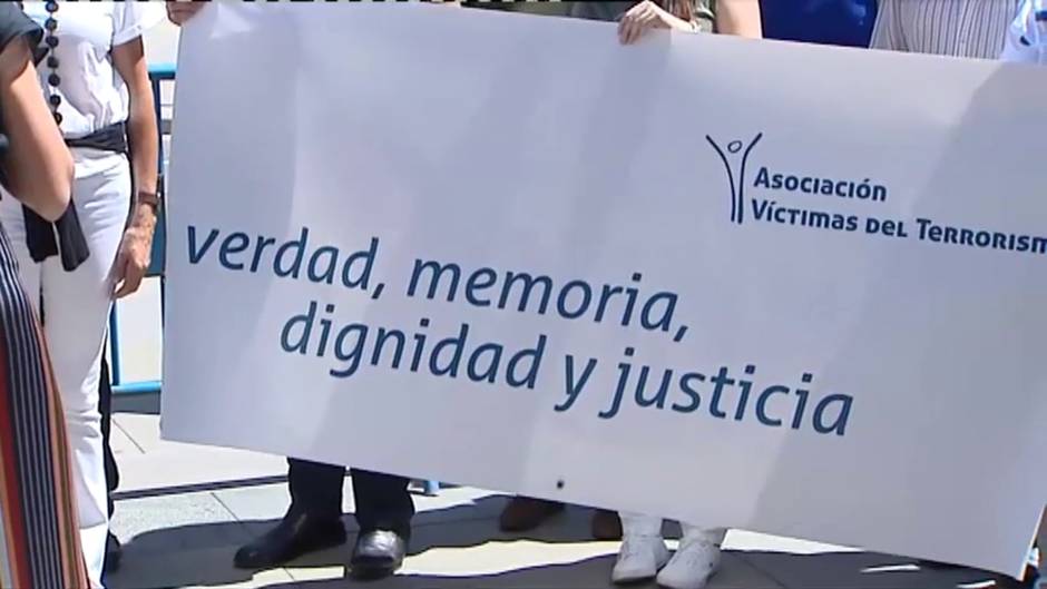 La AVT no asiste al acto homenaje a las víctimas del terrorismo en el Congreso