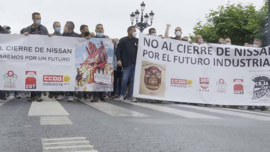 Trabajadores de Nissan-Barcelona se manifiestan por Santander