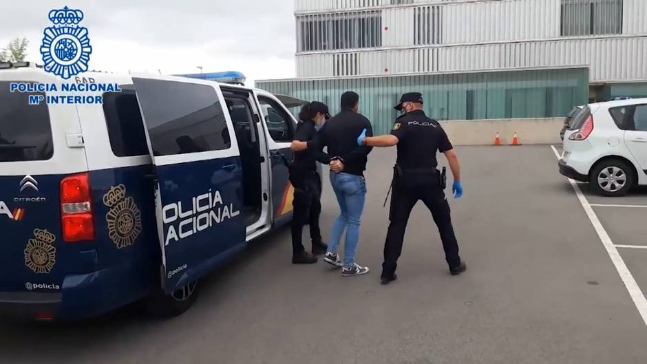 Detenidos por apropiación indebida e incumplimiento de la Ley de Extranjería