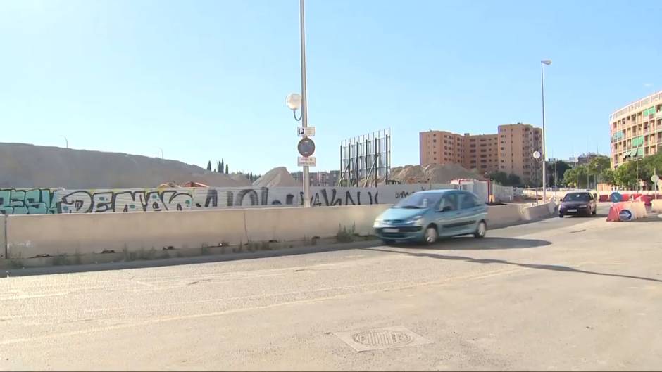 Derriban la última tribuna que quedaba en pie del Vicente Calderón