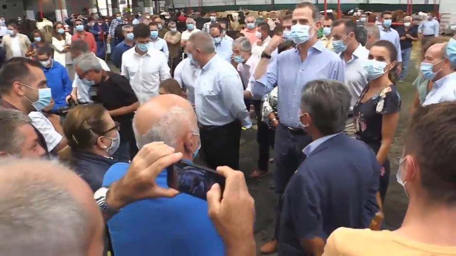 Los Reyes reciben un baño de masas en Cantabria