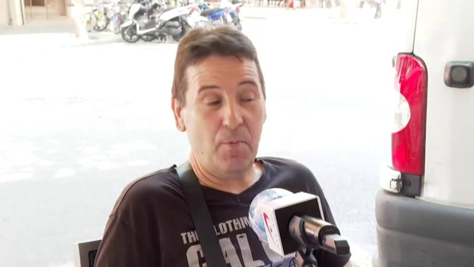 Cierra el ocio nocturno y prohibido fumar en las calles