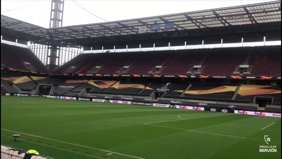 Zonas del estadio Köln Stadion, donde el Sevilla jugará la semifinal de la UEFA Europa League frente al Manchester United