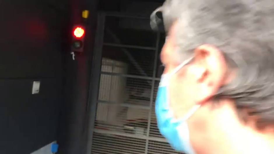 El padre de Messi ve "difícil" que su hijo se quede en el Barça