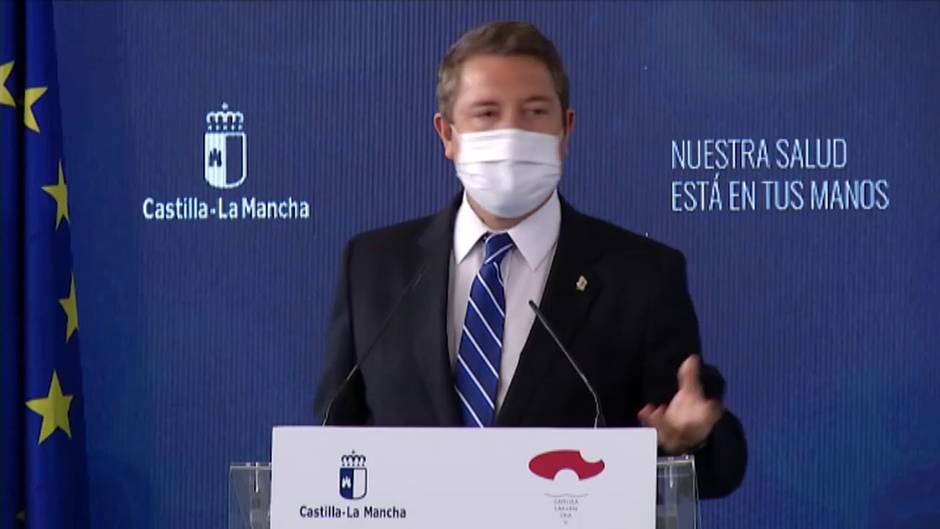 García-Page: "El 80% de los casos que nos han llegado vinieron de la bomba radioactiva vírica que se plantó en Madrid"