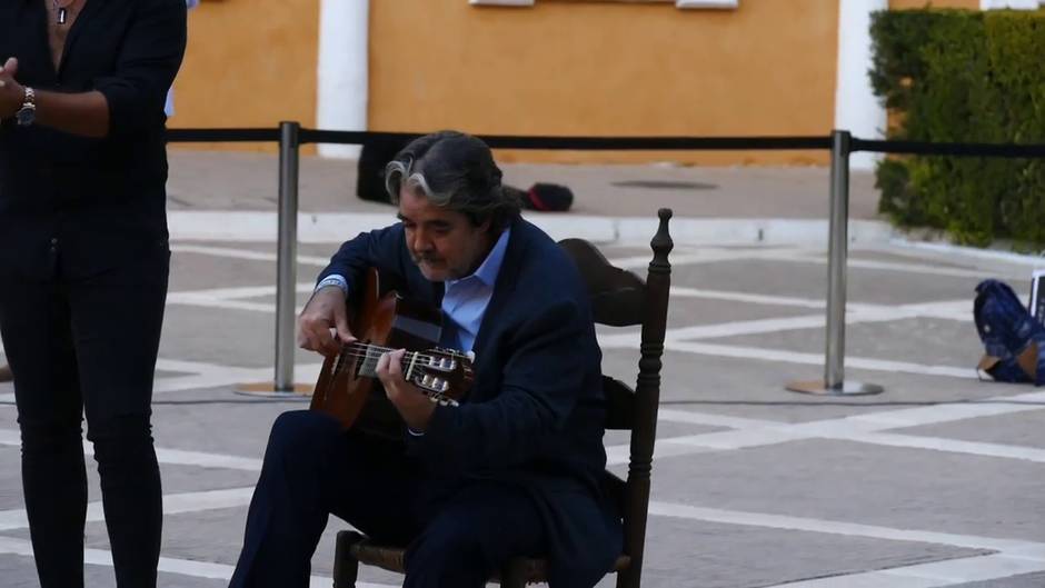 Flashmob con el que se inaugura la Bienal de Flamenco de Sevilla 2020