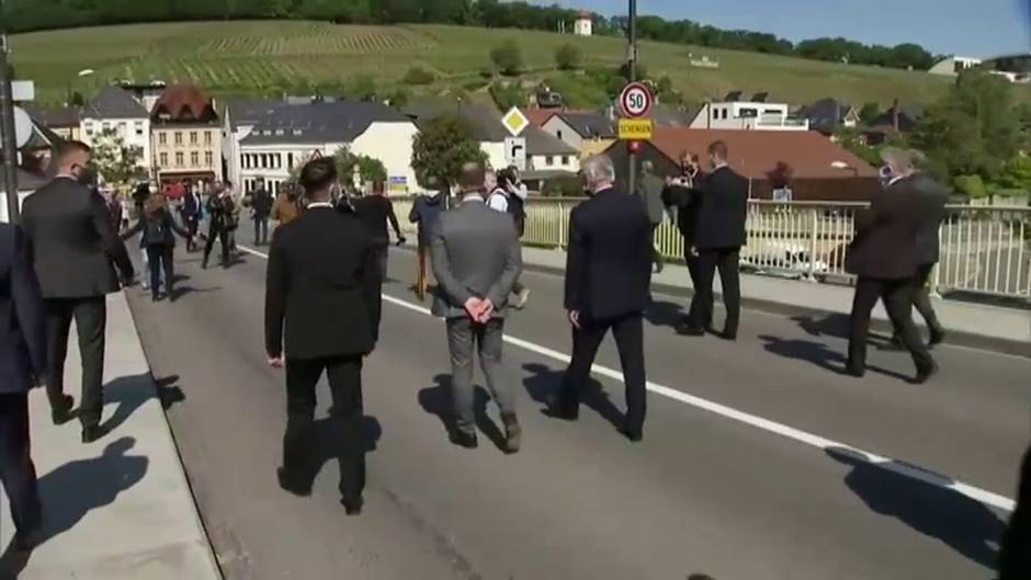 Los ciudadanos suizos votan permanecer en el espacio Schengen