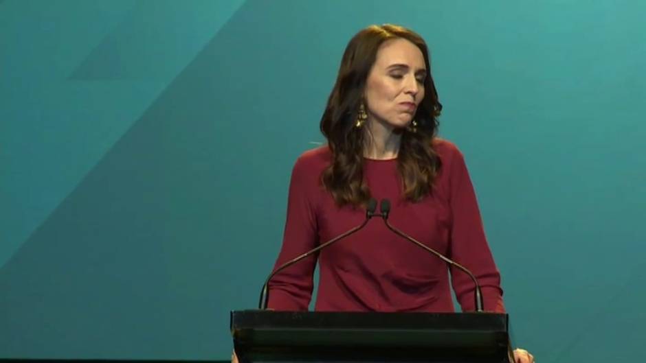 Jacinda Ardern gana las elecciones en Nueva Zelanda con mayoría absoluta