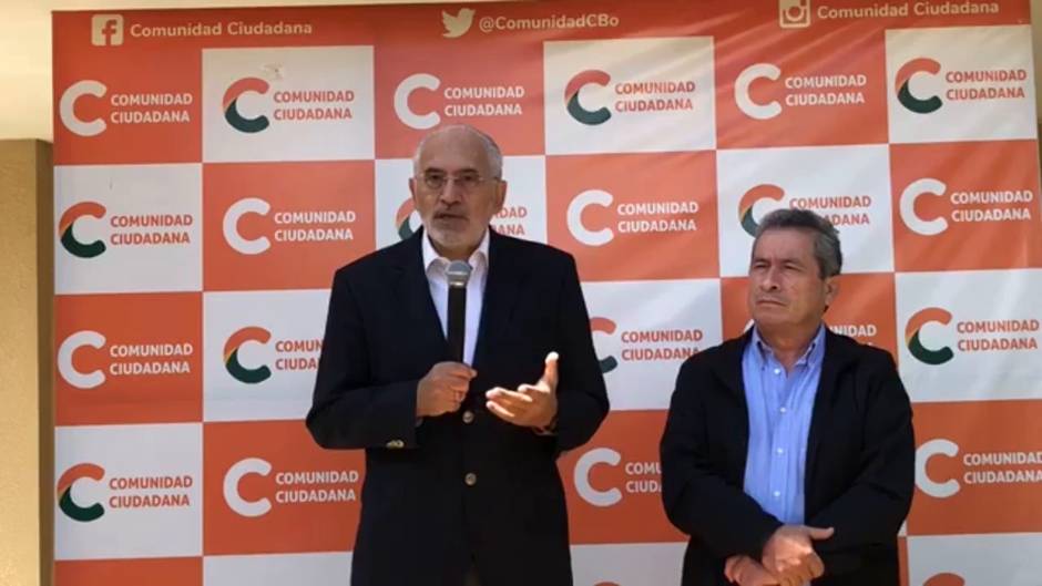 Carlos Mesa reconoce su derrota ante el MAS