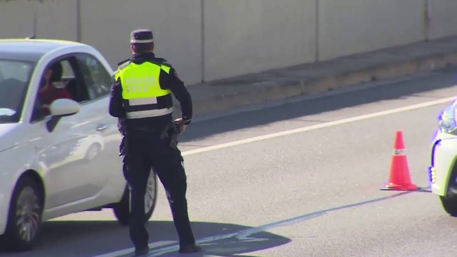 Controles policiales en Barcelona para evitar desplazamientos