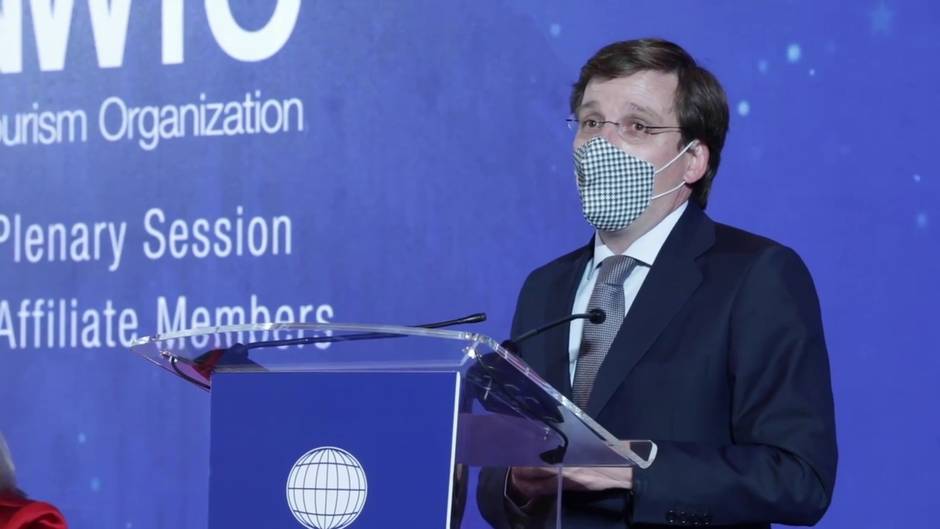 Almeida dice que el turismo es "piedra angular de mejor futuro"