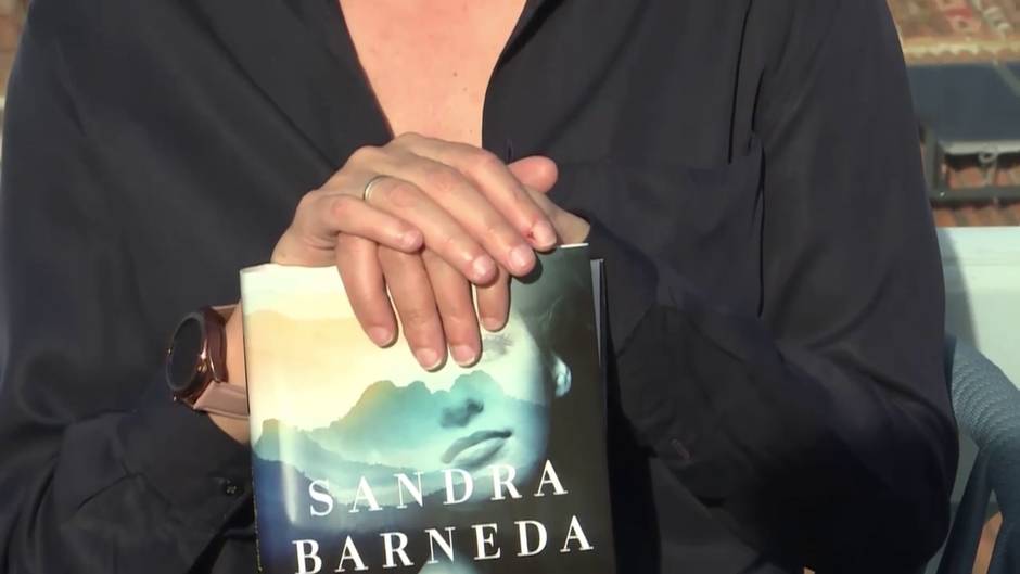 Sandra Barneda: "Hablamos poco de aquello que es esencial"