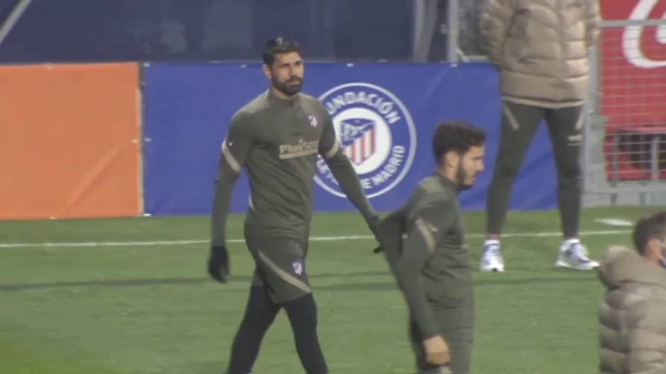 Simeone recupera a Diego Costa, Carrasco, Savic y Vitolo a pocos días de la visita del Barcelona