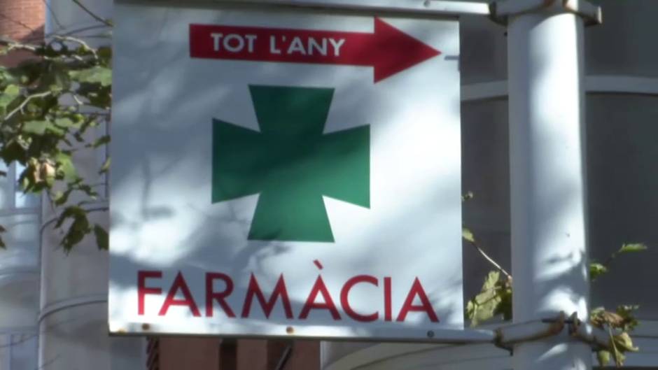 Pegan una paliza a una farmacéutica de Barcelona para robarle