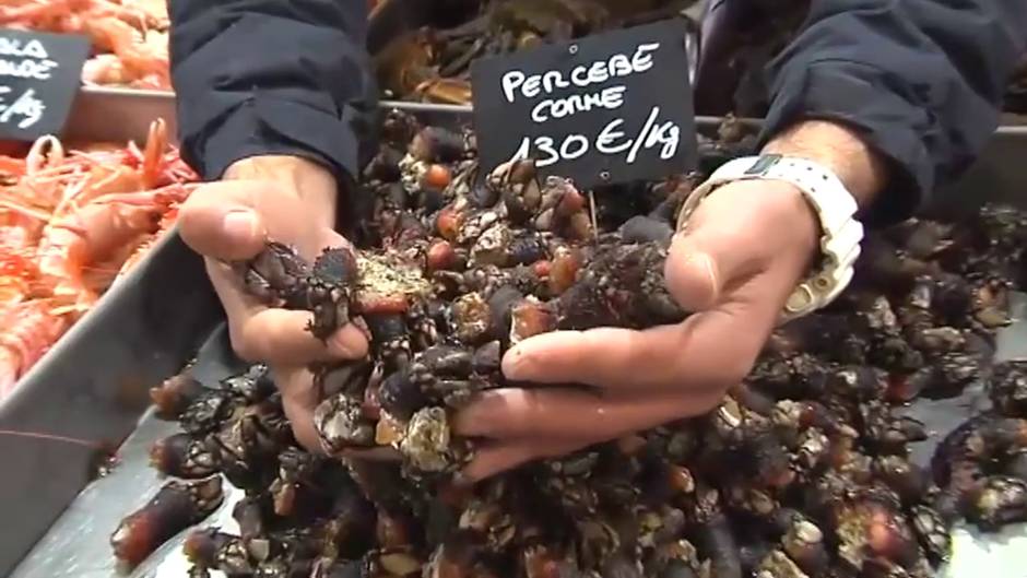 La Navidad más extraña: mercados llenos, celebraciones en solitario y videollamadas