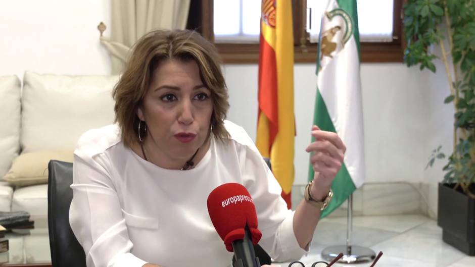 Susana Díaz anima a la Junta a "sensibilizar" a favor de vacunarse