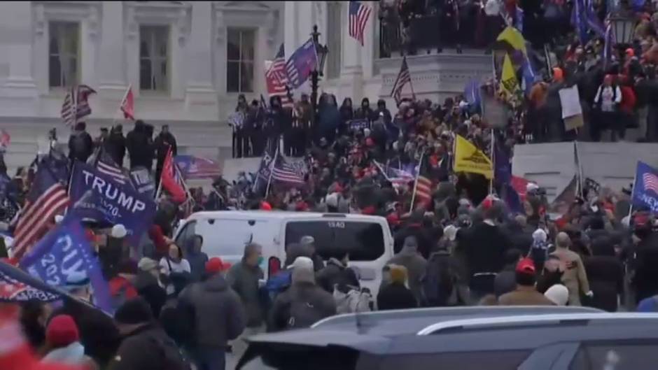 Seguidores de Trump asaltan el Capitolio en Washington