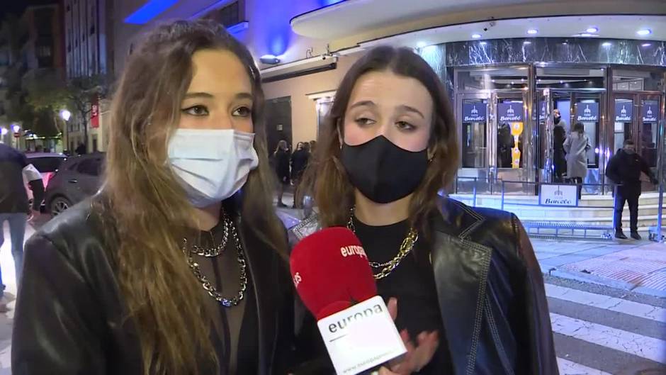 Jóvenes vuelven a Teatro Barceló: "Está muy controlado"