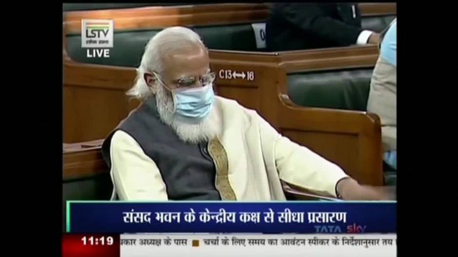 Enfrentamientos entre policías y agricultores en la capital de la India