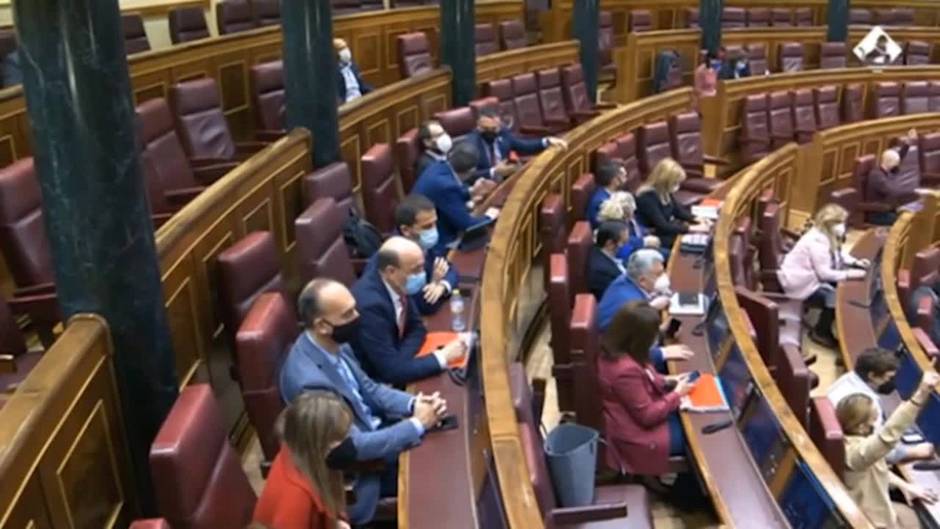 Congreso convalida complemento de maternidad a pensiones y ampliación IMV