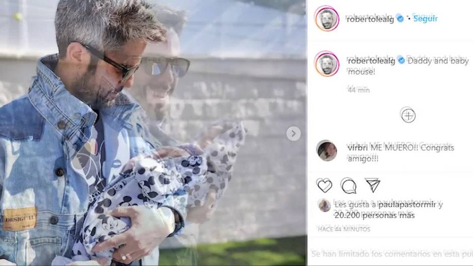 Roberto Leal posa embobado con su hijo Leo