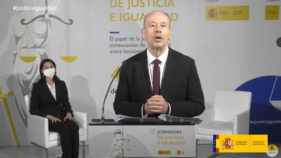 Campo anuncia el primer plan de igualdad en la Administración de Justicia