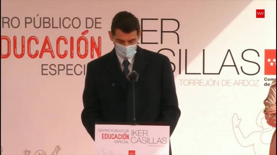 Casillas afirma que es un "orgullo" dar nombre al centro educativo de Torrejón