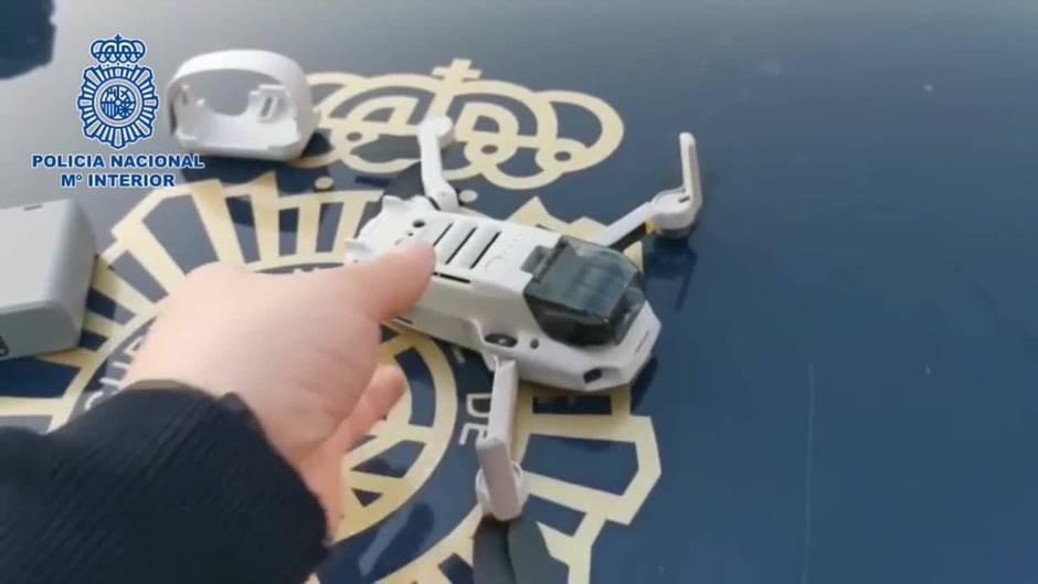 Policía intercepta un dron que sobrevolaba el Congreso de los Diputados