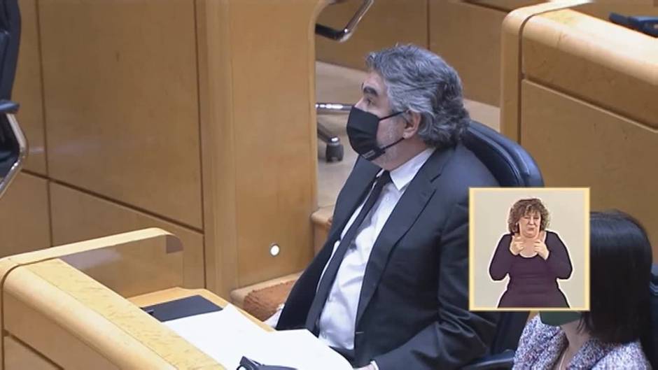 Uribes dice que la cultura está "muy apoyada" por el Gobierno