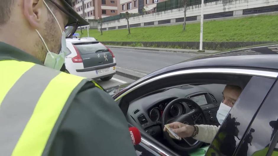 Controles de la Guardia Civil de Cantabria para el puente de San José